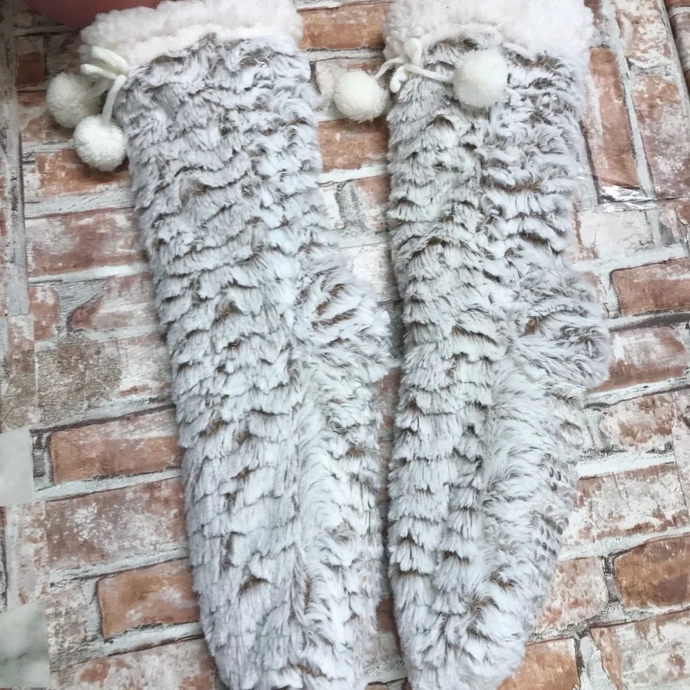 RARE Fuzzy Gray Leg Warmers socks NWOT